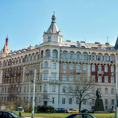 Riverbank-3 *